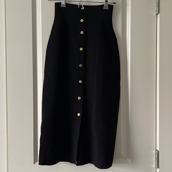 SANDRO PARIS “Tailory” black pencil form fitting midi skirt - Picture 7 of 10